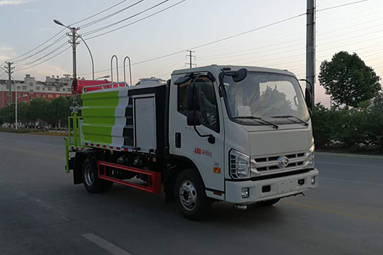 程力威牌CLW5043TDY6ZS型多功能抑尘车